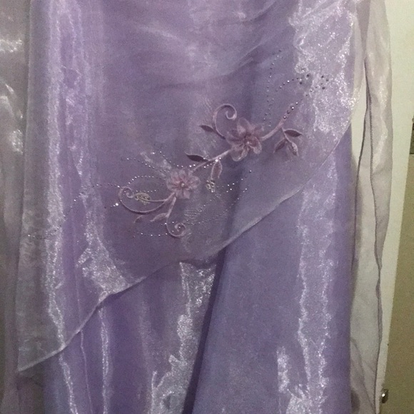 Kids Formal Dress - Picture 2 of 3